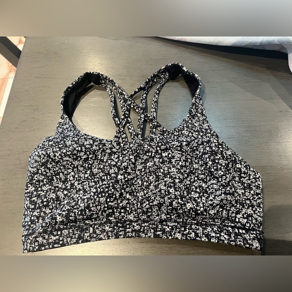 lululemon athletica Other - Lululemon Black and White Sports Bra A046